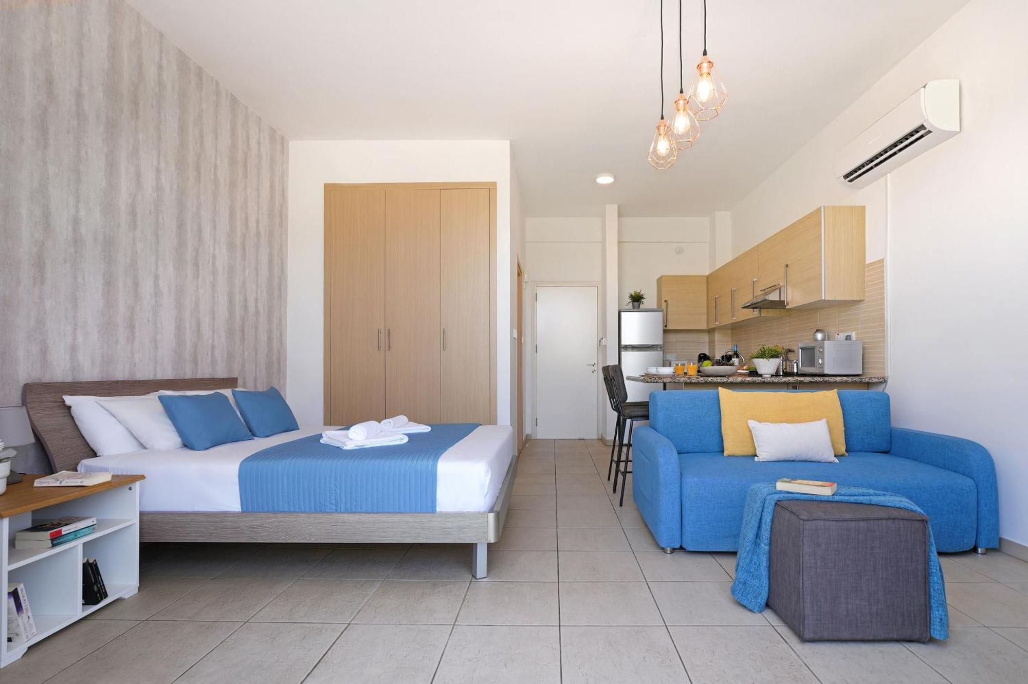 Meryl - Coralli Beachfront Apartment Protaras Exterior foto